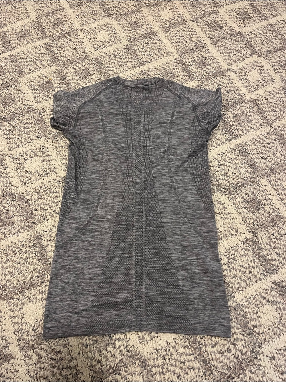 lululemon athletica women’s swiftly tech long sleeve - Picture 4 of 5